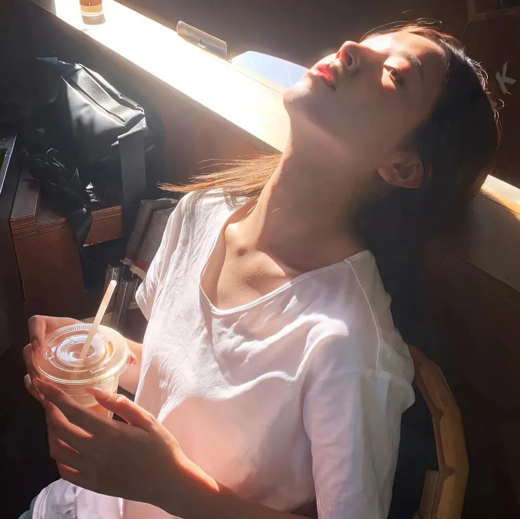 决不妥协 海报